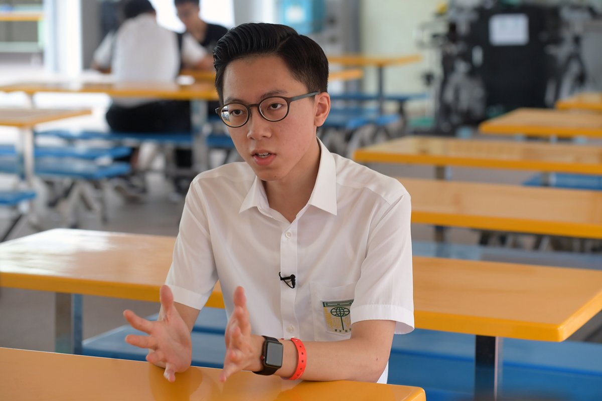 年輕有為:  馮旨瑨在創科氛圍下茁壯成長，他研發的產品在本地、國際創科比賽屢獲殊榮。