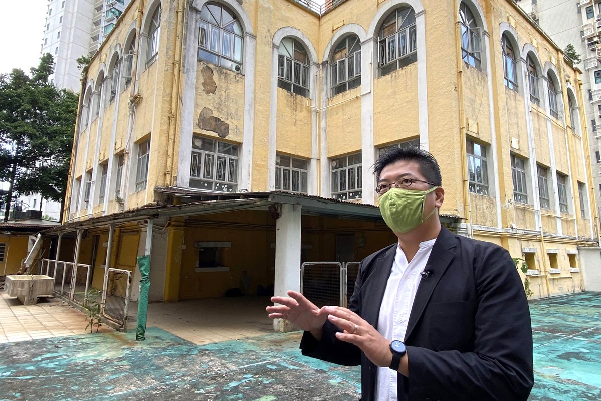 活化建築:  香港話劇團計劃把前賈梅士學校改建為推廣戲劇藝術的教育中心。項目建築師葉頌文表示，中心會提供戲劇培訓課程和工作坊。   