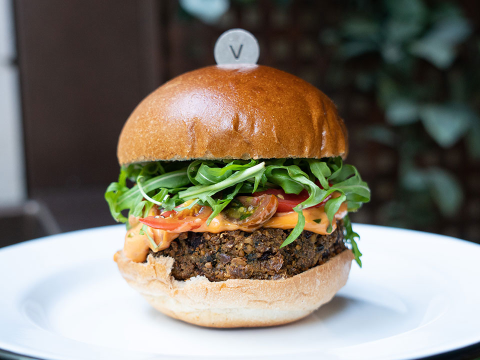 Beef & Liberty：炸素豆丸子漢堡 （falafel burger）