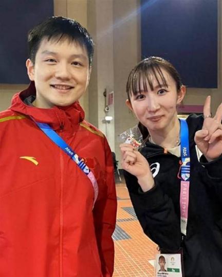 早田希娜感謝樊振東 .....