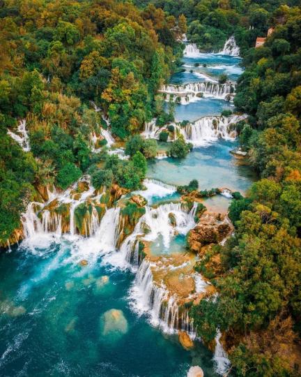 克爾卡國家公園（Krka National Park）是克羅埃西亞最有名的國家公園之一...