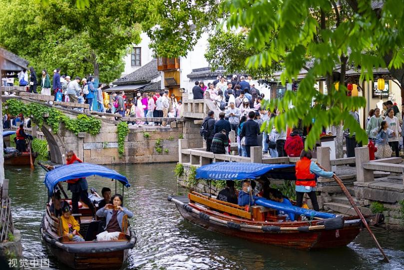 Kunshan, Jiangsu province kicks off the May Day holiday... Kunshan, Jiangsu province kicks off the May Day holiday...