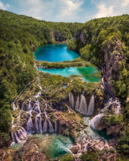 克羅埃西亞的十六湖國家公園是美如仙境的世界遺產...