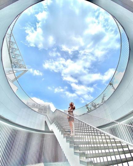 通往天堂的階梯
✨超唯美「湛藍神聖天梯」就在台灣...