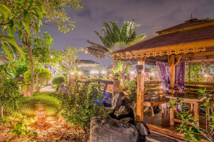 以為來到泰國
✨南部「泰式高腳屋餐廳」完美還原泰國水上市場...