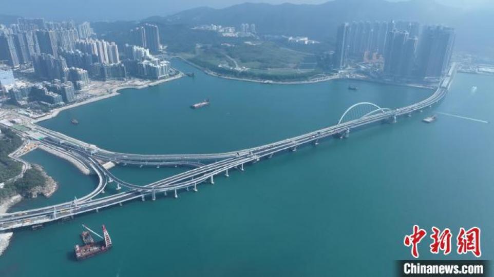 香港首條“三合一”海上高架橋將於12月11日通車...