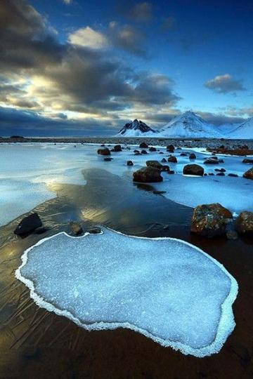 台版冰島藍湖在這裡.....