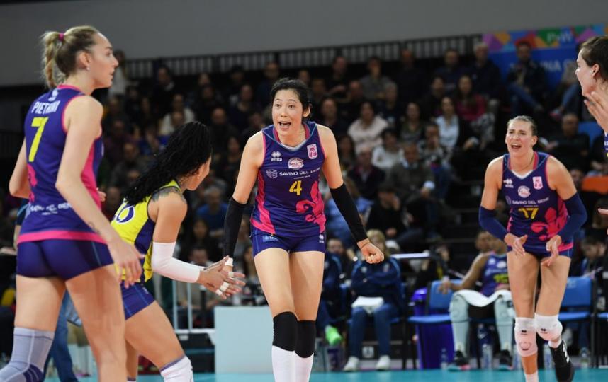 China's Zhu Ting and Yao Di helped Italian team Scandicci beat CSM Volei Alba Blaj of Romanian to wi...