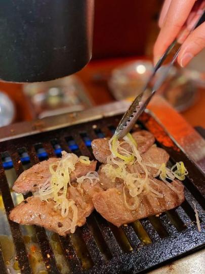 食大阪燒肉份外滿足......