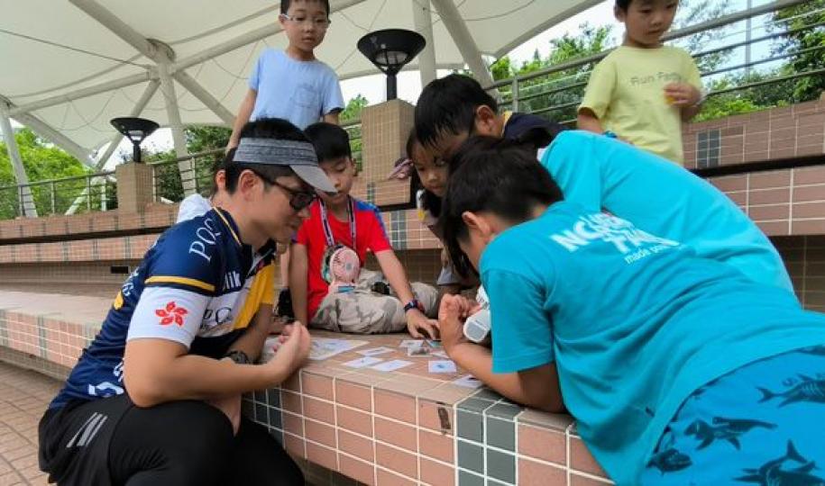 .....警察野外定向會...