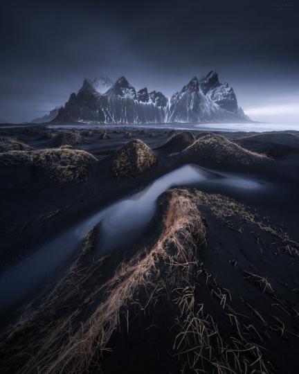 充滿暗黑力量及靈氣的國度 - 冰島...