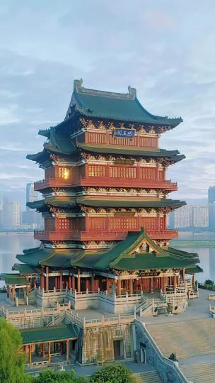 中国古代建筑杰出代表：滕王阁......