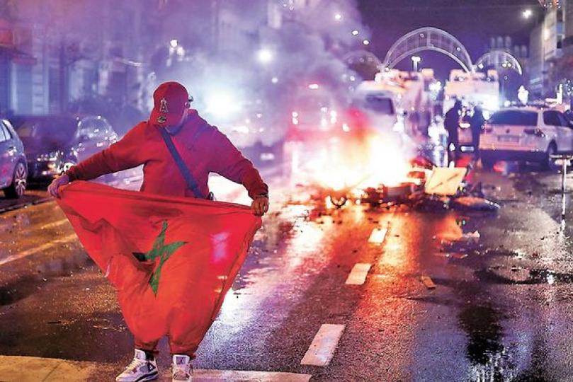 疑摩洛哥人慶祝失控 比荷爆球迷騷亂...