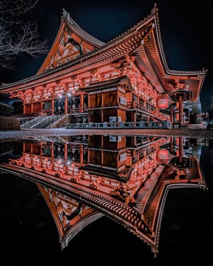 著名的淺草寺，在夜拍模式下的壯麗一拍...