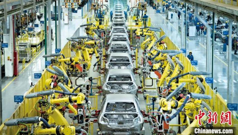 China's automobile exports maintained growth momentum in November 2022, data from China Association ...