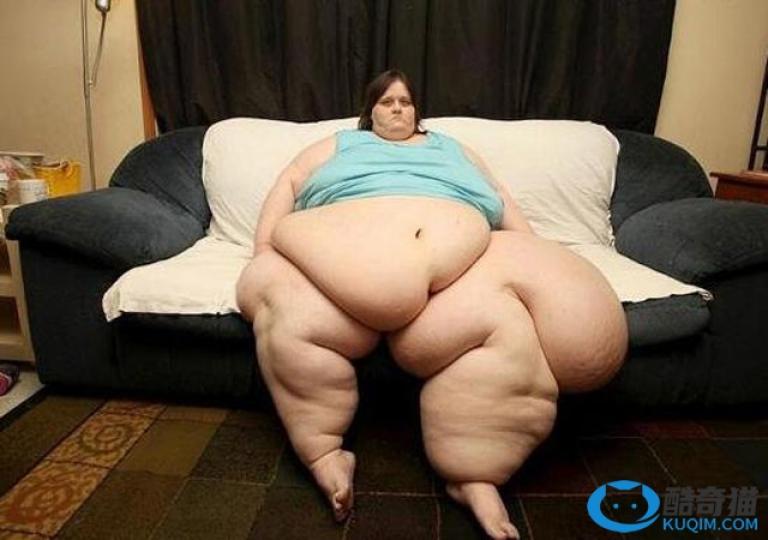 曾經系世界最胖的女性
被載入吉尼斯世界紀録
的美國女人羅莎莉·布
拉德福德,體重最高達
1088斤,因減肥引起幷
發症離開人世。...