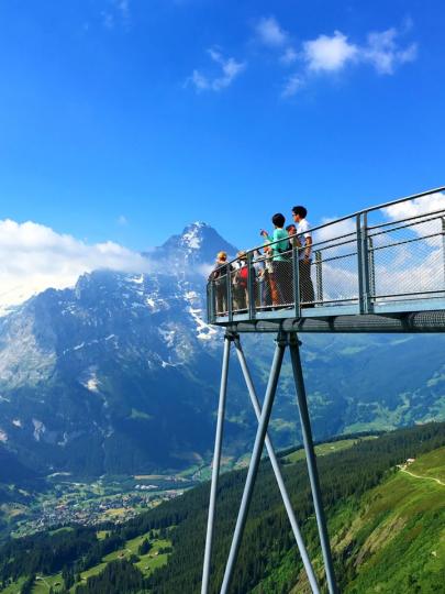 瑞士「第一」懸崖天空步道...
