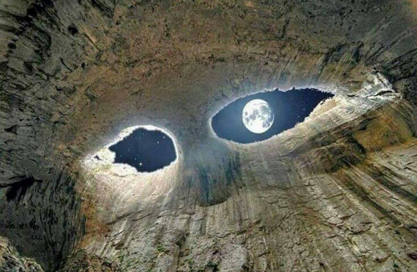 位於保加利亞的Prohodna洞穴有著近7000萬年的歷史...