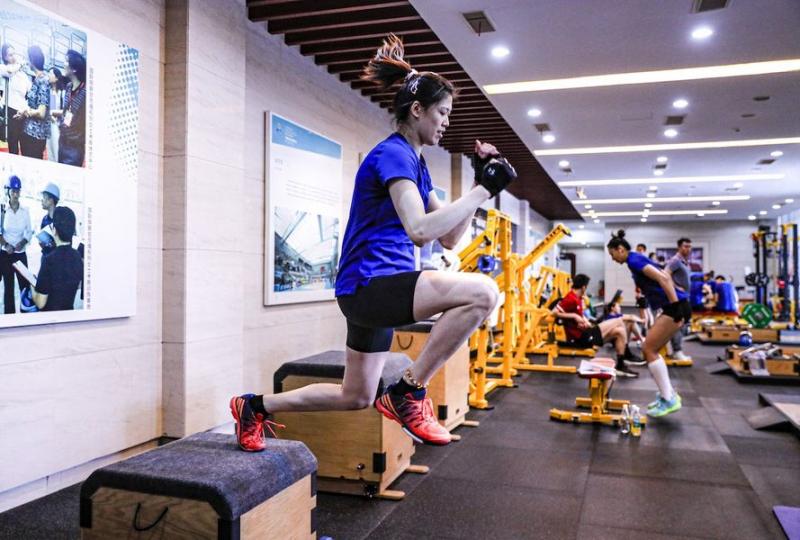 中國女排正在北侖訓練基地備戰於9月23日開賽的世界女排錦標賽...