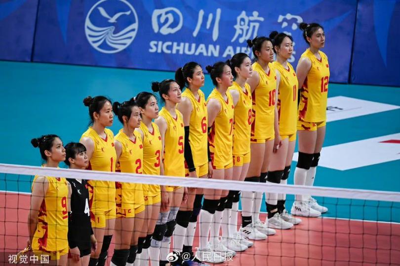 成都世界大学生運動會，中國女排3一0勝日本女排奪冠...