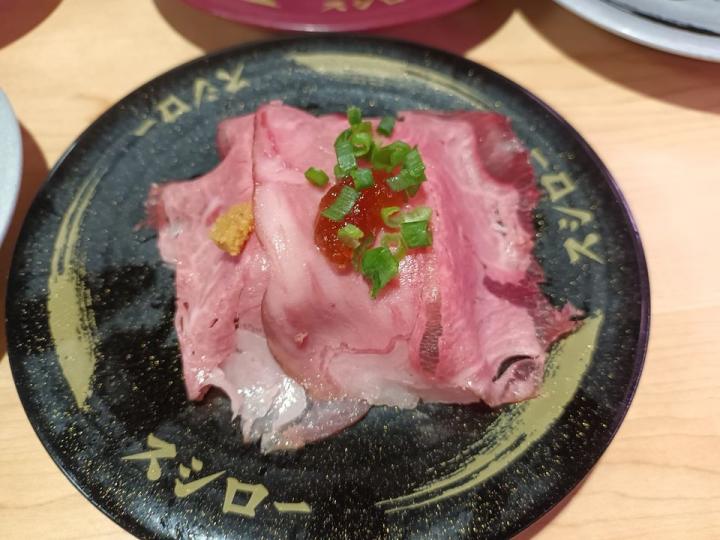 壽司郎”享用餐........