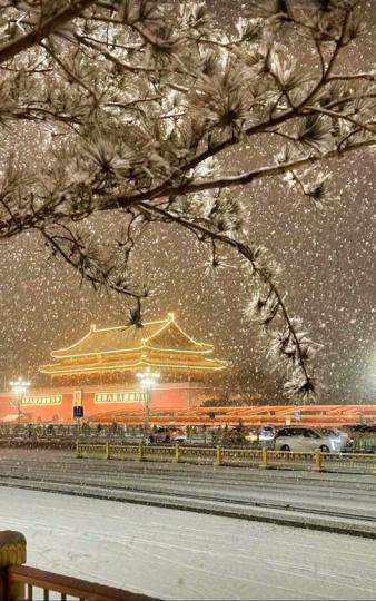北京天安门降雪.........