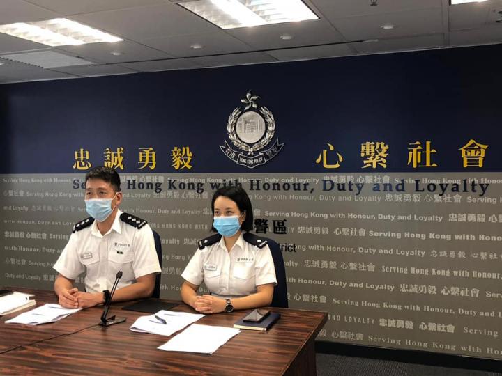 【 屯門警區支援精神病患者個案管理課程 】
(11月20日),屯門警區人員在「精神病患者個案管理」課程中,分享警方處理與精神病患者相關案件的法例、程序和保障他們特別需要的措施,當中包括「如何識別精神上... 【 屯門警區支援精神病患者個案管理課程 】
(11月20日),屯門警區人員在「精神病患者個案管理」課程中,分享警方處理與精神病患者相關案件的法例、程序和保障他們特別需要的措施,當中包括「如何識別精神上...
