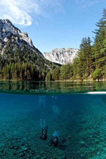 這座奧地利的國家公園一到夏天就會被湖水淹沒...