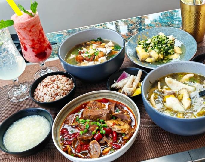 去東涌探望長輩，中午和他去了這一間餐廳食飯。原本以爲東涌沒有什麽好吃的餐廳。不過我覺得這間味道不錯。不止有稍微重口味的菜，還有清淡的。有機會可以去試試。...