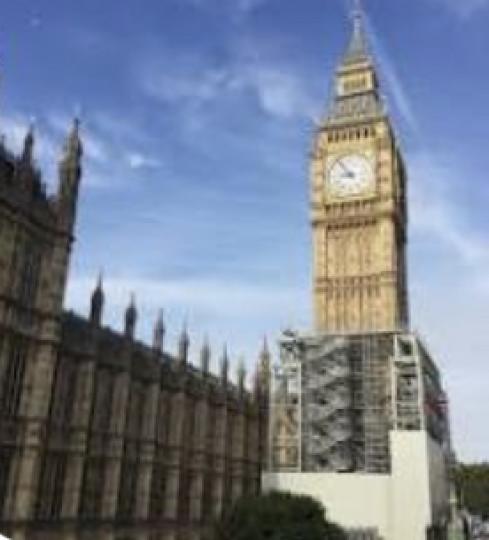 大笨鐘
大笨鐘是倫敦西敏宮北端鐘樓的大報時鐘的暱稱，也常代指該鐘所在的鐘樓伊莉莎白塔 , 是遊客打咭的地點。...