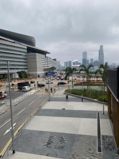 香港會議展覽中心
香港會議展覽中心是香港的主要大型會議及展覽場地,位於香港島灣仔北填海區,是香港最著名的地標之一。... 香港會議展覽中心
香港會議展覽中心是香港的主要大型會議及展覽場地,位於香港島灣仔北填海區,是香港最著名的地標之一。...