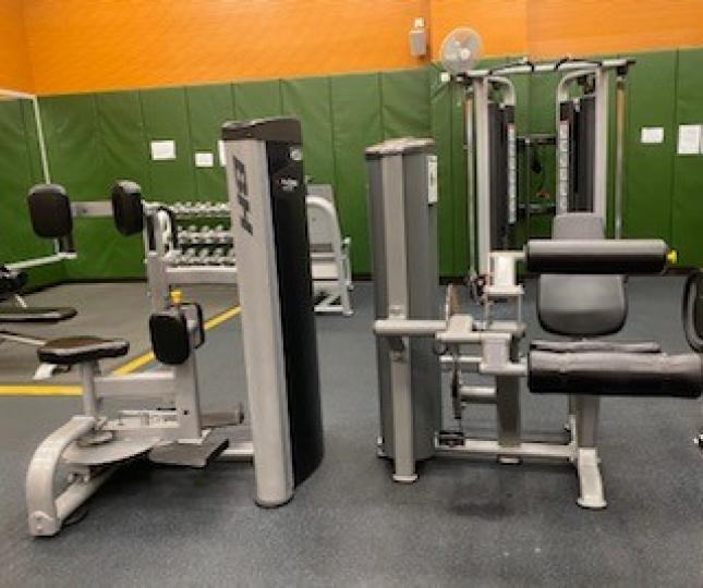 健身室
這個健身室是我上器械健體班的地方，亦結交了不少志同道合喜愛運動的朋友。...