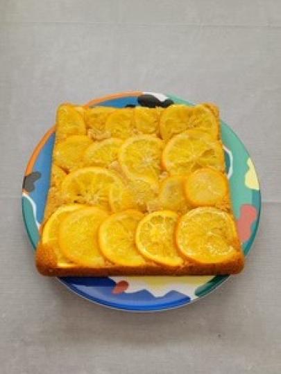 意式橙蛋糕
這自家製意式橙蛋糕香甜美味，即焗即吃，配一杯熱飲，適合下午茶時享用。...