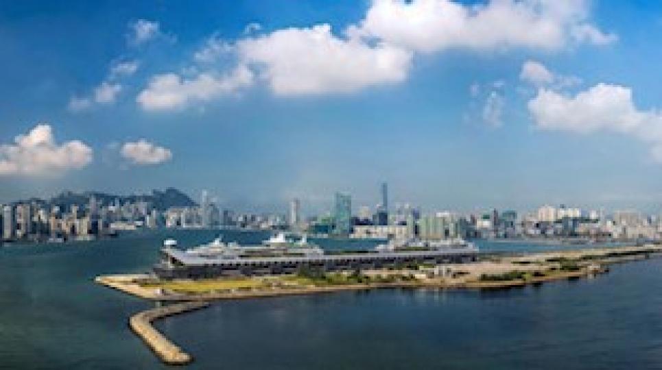 啟德郵輪碼頭
啟德郵輪碼頭所在地曾是世界最難著陸的機場跑道之一,如今已成為重要的郵輪設施。碼頭上可以飽覽維多利亞港令人嘆為觀止的美景。... 啟德郵輪碼頭
啟德郵輪碼頭所在地曾是世界最難著陸的機場跑道之一,如今已成為重要的郵輪設施。碼頭上可以飽覽維多利亞港令人嘆為觀止的美景。...