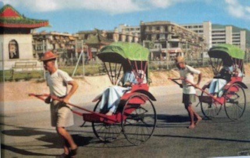 人力車

1960年佐治五世公園門前的人力車伕。...