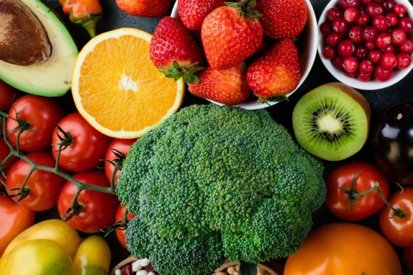 增強免疫力
多吃蔬果能使身體多增白血球去抵抗傳染。另外蔬果有豐富的纖維，可減低脂肪的吸收，亦能加強免疫系統的功能。...