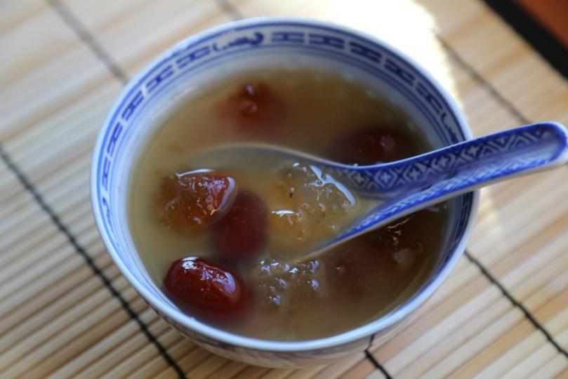 花旗蔘桃膠糖水 花旗蔘桃膠糖水