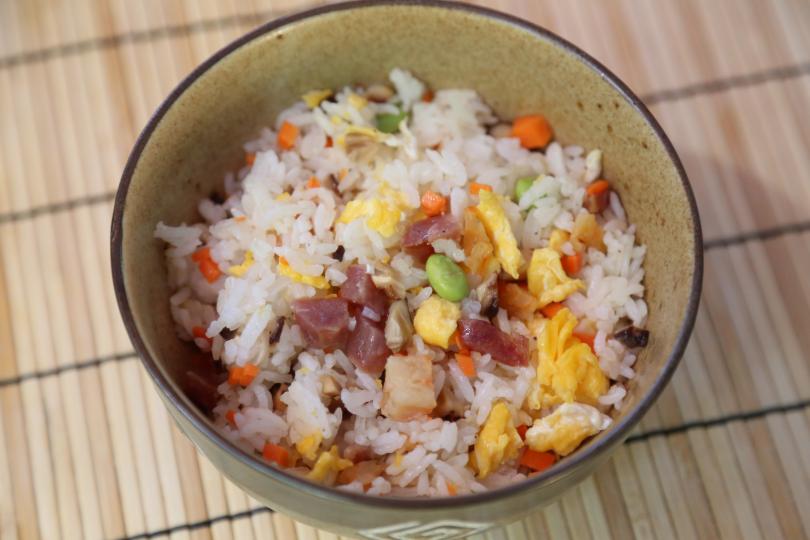 「名廚Denice Wai 廚房」簡易快煮 - 釀翠玉瓜