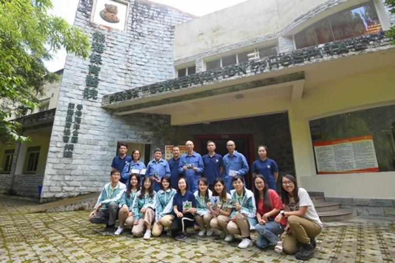 黃錦星四川考察大熊貓保育工作 黃錦星四川考察大熊貓保育工作