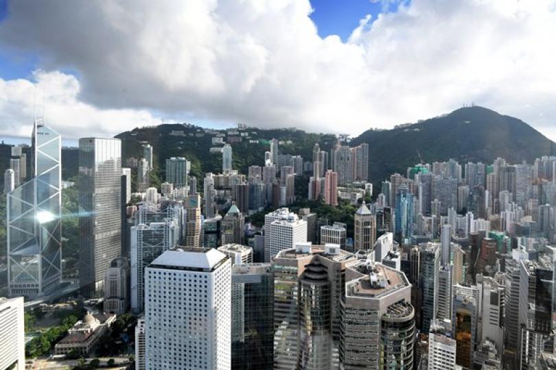 維持高度自治 維護本港利益 維持高度自治 維護本港利益