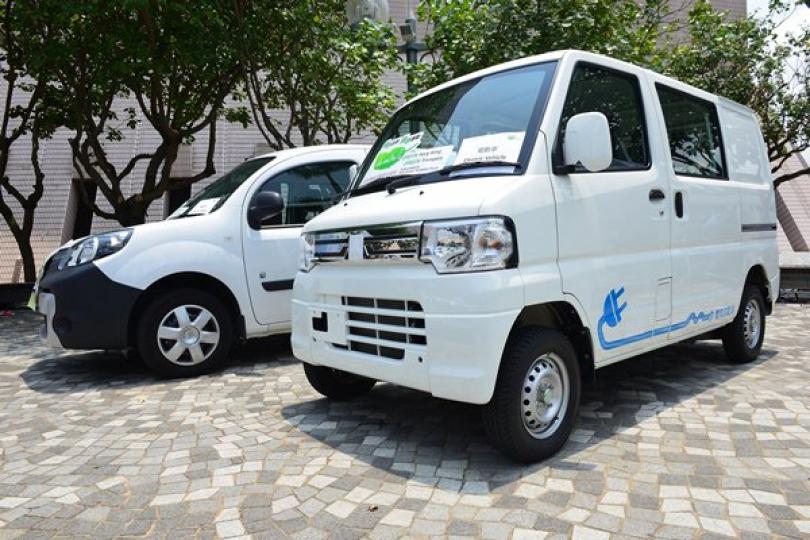 多管齊下 推動電動車發展 多管齊下 推動電動車發展