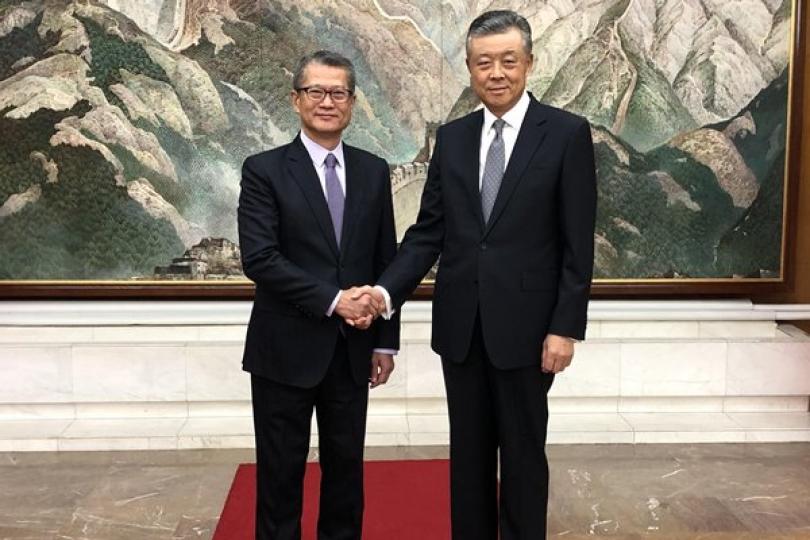 陳茂波結束倫敦之行 陳茂波結束倫敦之行