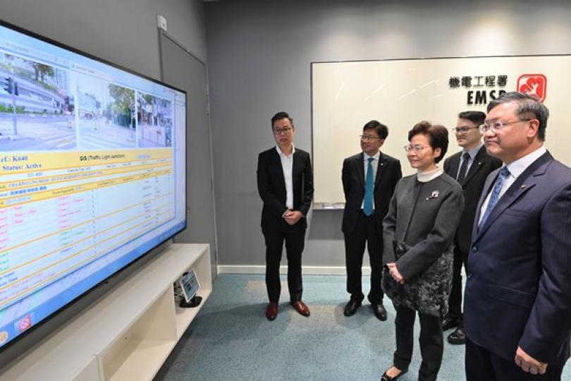 林鄭月娥訪機電署運輸署