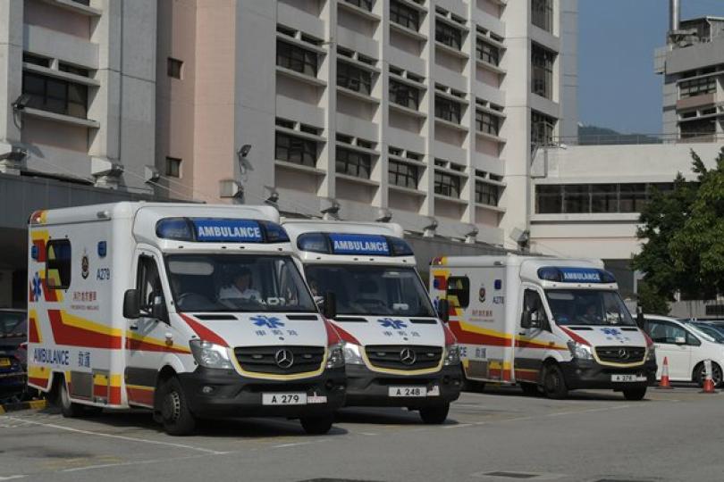 新型肺炎50歲女患者康復出院 新型肺炎50歲女患者康復出院
