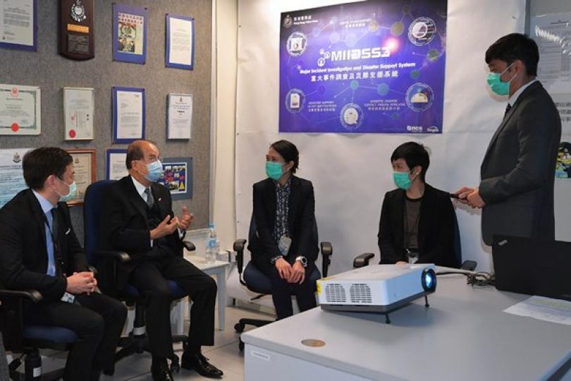 張建宗訪警總了解抗疫工作 張建宗訪警總了解抗疫工作