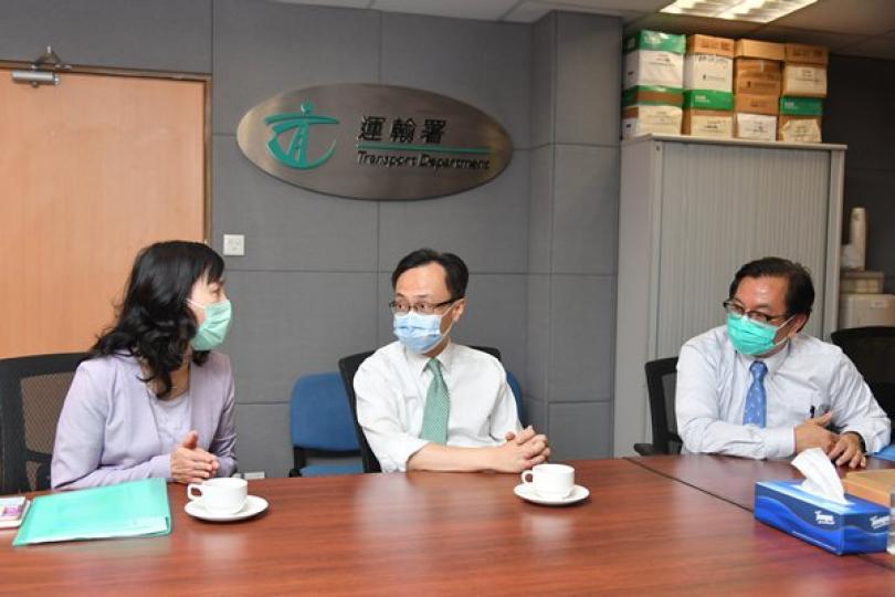 聶德權視察部門恢復服務準備 聶德權視察部門恢復服務準備