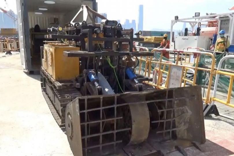 渠務署引入機械人清理淤泥 渠務署引入機械人清理淤泥