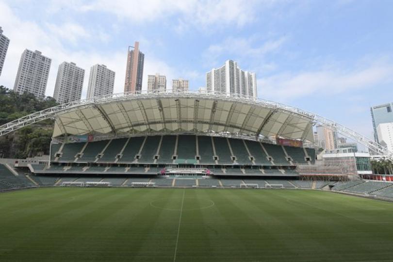香港大球場清潔工初步確診 香港大球場清潔工初步確診