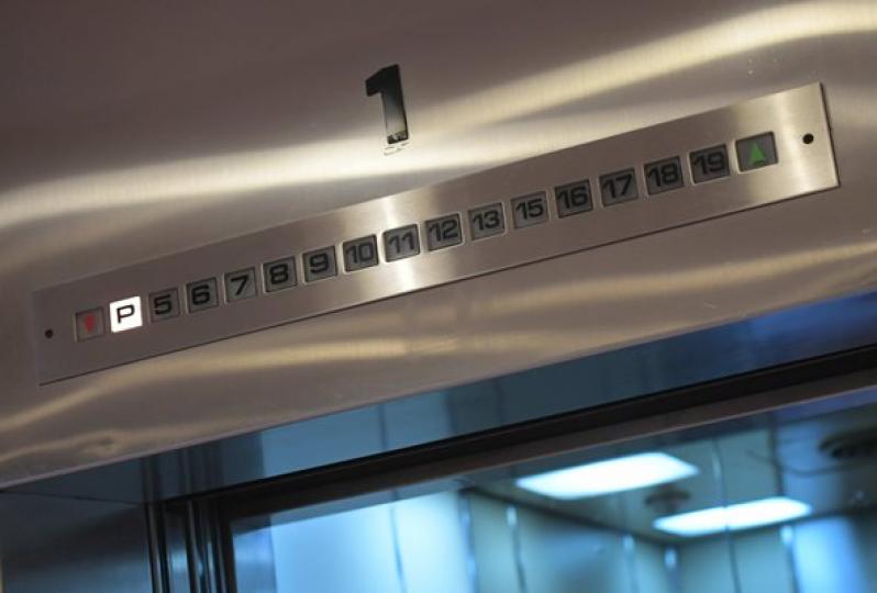 升降機從業員獲安排免費病毒檢測 升降機從業員獲安排免費病毒檢測