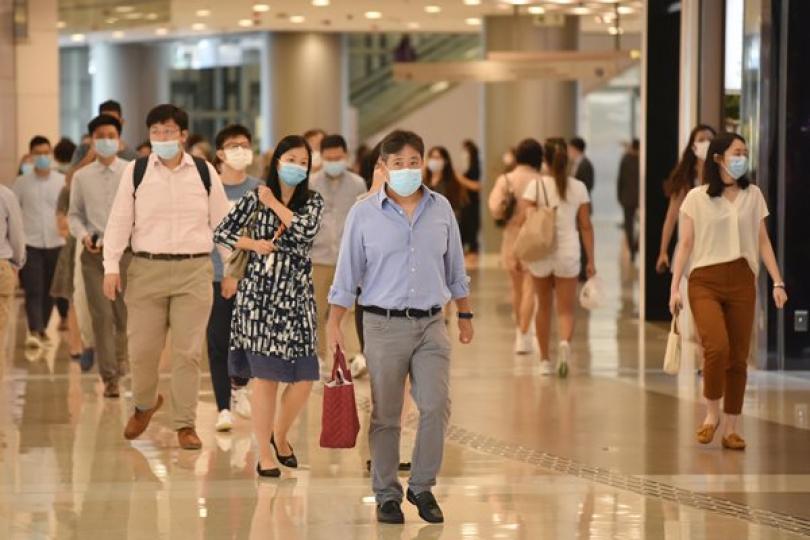 制訂適切措施 與民共渡難關